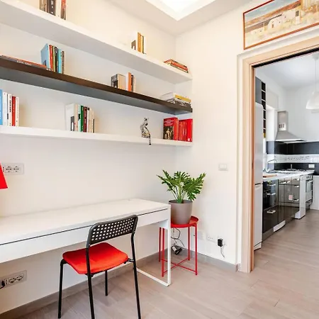 Gemelli - Black & White Loft Apartman *